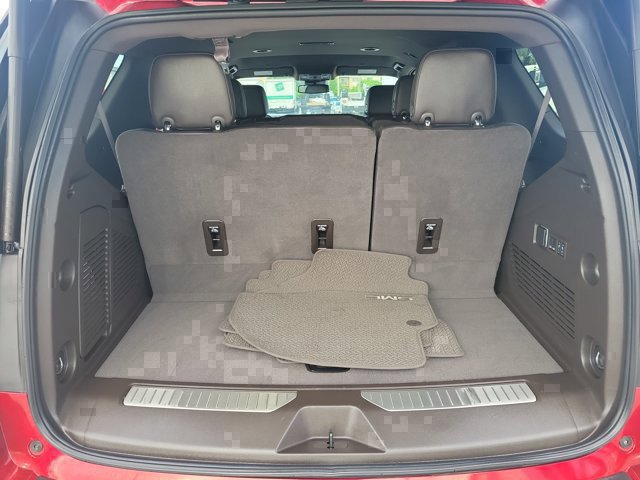 Used 2024 GMC Yukon Denali RWD image 13