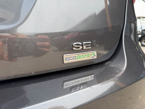Used 2017 Ford Focus SE FWD image 16
