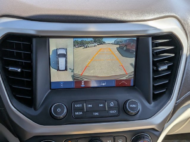 Used 2017 GMC Acadia Denali w/ Technology Package FWD image 30