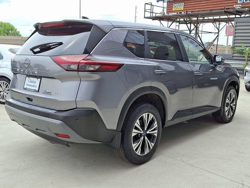 Used 2023 Nissan Rogue SV AWD/4WD image 9