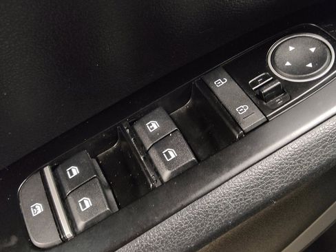 Used 2023 Kia Soul LX w/ LX Technology Package image 27