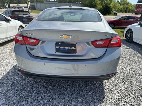 Used 2025 Chevrolet Malibu LT FWD image 5