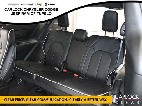 New 2026 Chrysler Pacifica Limited w/ Uconnect Theater Family Group image 31