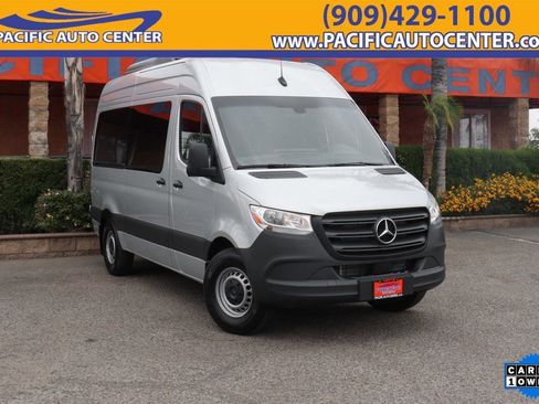 Used 2024 Mercedes-Benz Sprinter 2500 image 1