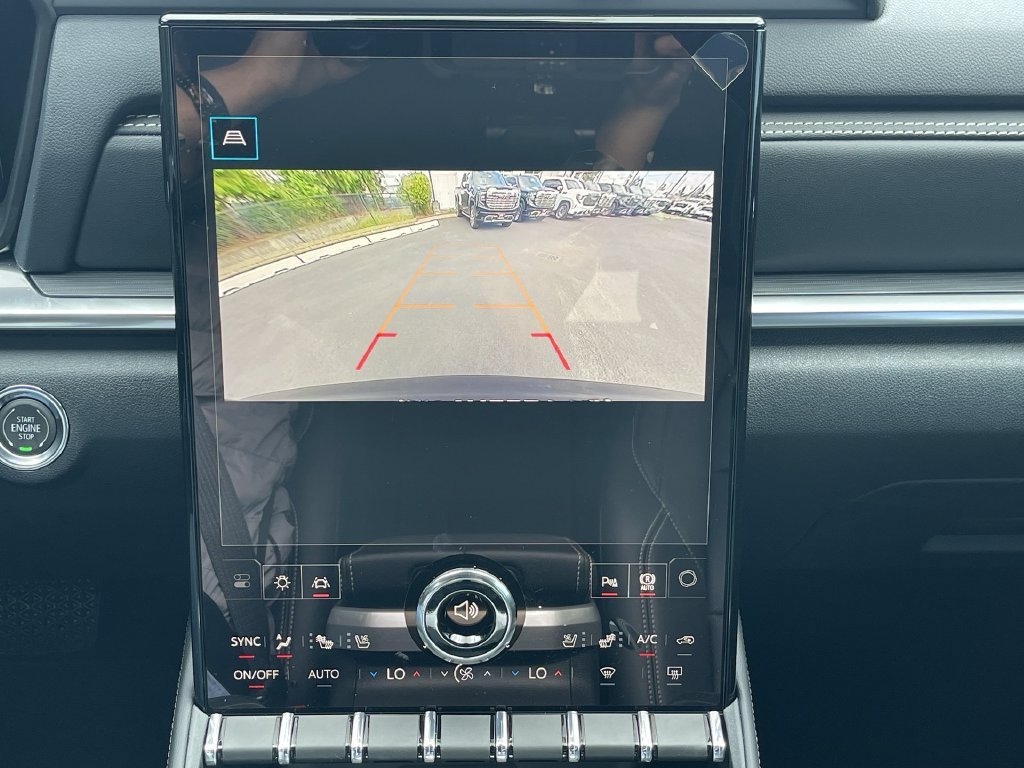 New 2027 GMC Terrain Elevation w/ Elevation Premium Package AWD/4WD image 15