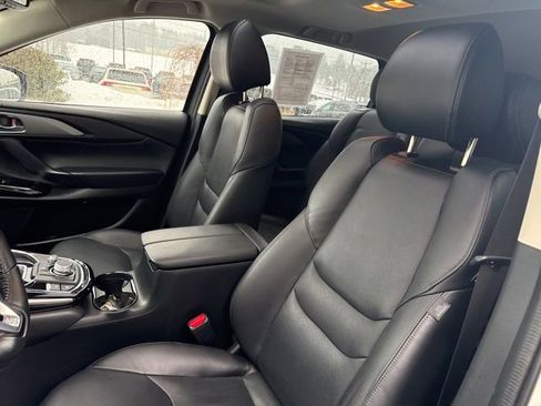 Used 2023 MAZDA CX-9 Touring image 25