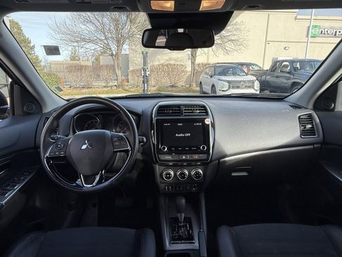 Used 2024 Mitsubishi Outlander Sport SE image 21