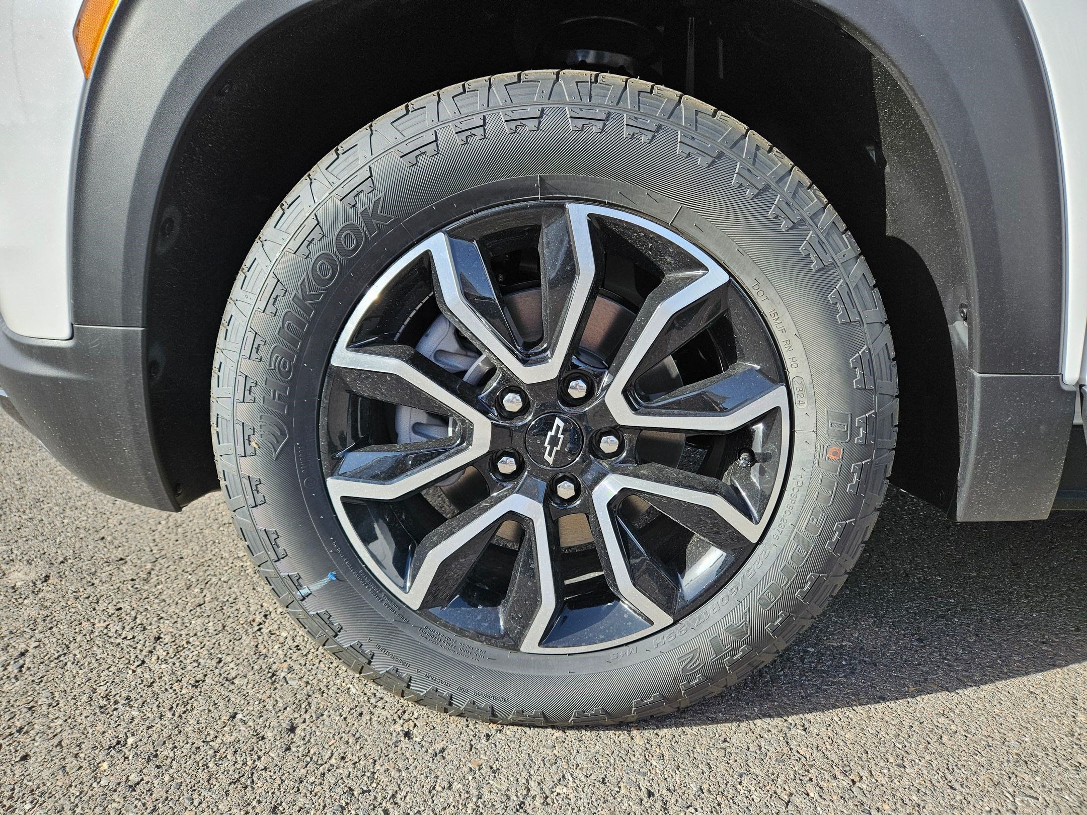 New 2025 Chevrolet TrailBlazer ACTIV w/ Convenience Package FWD image 15
