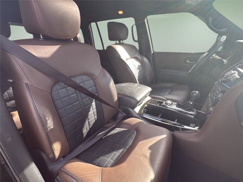 Used 2018 Nissan Armada Platinum w/ Cargo Package AWD/4WD image 19