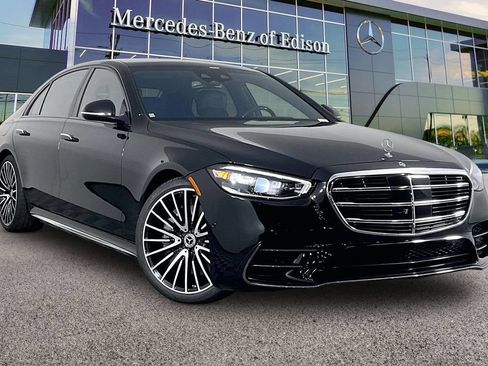Certified 2023 Mercedes-Benz S 500 4MATIC image 1