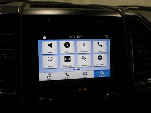 Used 2018 Ford F150 XLT w/ Equipment Group 302A Luxury image 14