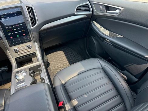 Used 2024 Ford Edge SEL w/ Convenience Package AWD/4WD image 15