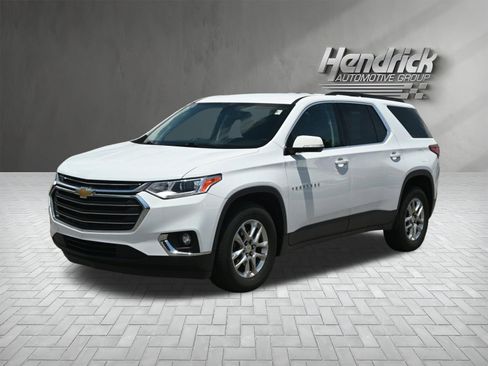Used 2020 Chevrolet Traverse LT AWD/4WD image 5