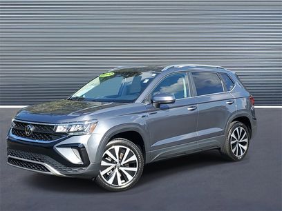 Used 2022 Volkswagen Taos SE