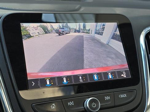 Used 2020 Chevrolet Equinox Premier AWD/4WD image 20
