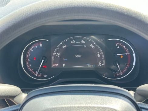 Used 2023 Toyota RAV4 LE AWD/4WD image 7