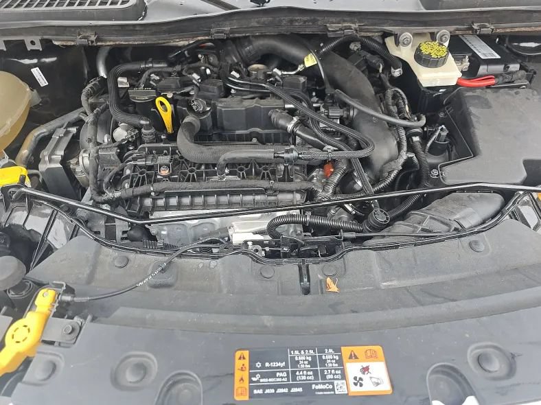 Used 2017 Ford Escape SE AWD/4WD image 4