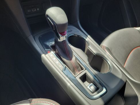 Used 2024 Chevrolet Equinox RS w/ RS Leather Package FWD image 32