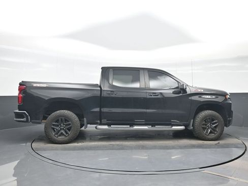 Used 2021 Chevrolet Silverado 1500 LT Trail Boss w/ Convenience Package II AWD/4WD image 7
