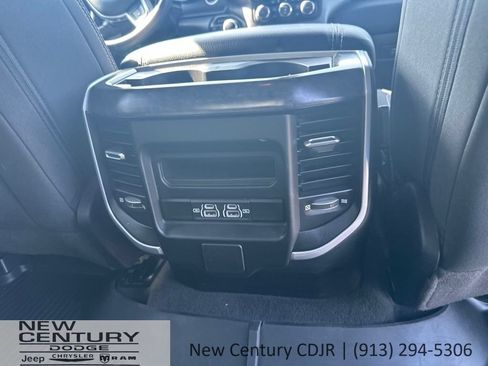 Used 2023 RAM 1500 Big Horn AWD/4WD image 11