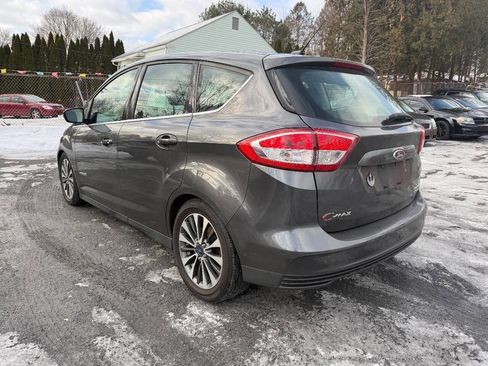 Used 2018 Ford C-MAX Titanium w/ Equipment Group 301A image 6