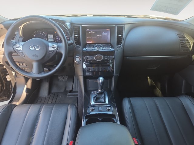 Used 2012 INFINITI FX35 2WD w/ Premium Pkg image 10