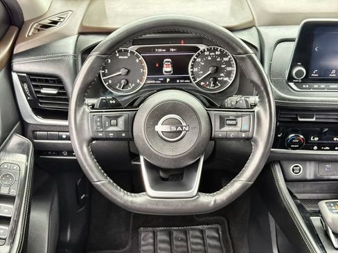 Used 2023 Nissan Rogue SL AWD/4WD image 14
