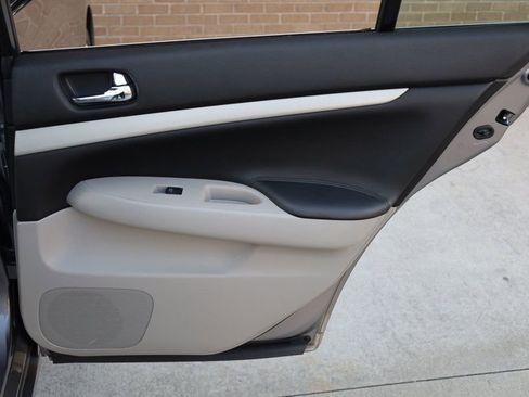 Used 2008 INFINITI G35 x Sedan w/ Premium Pkg image 18