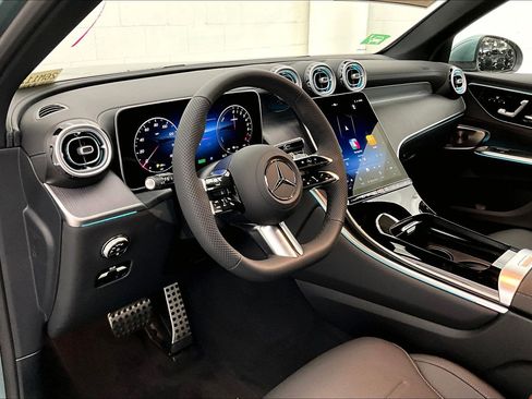 New 2026 Mercedes-Benz GLC 350e 4MATIC image 6