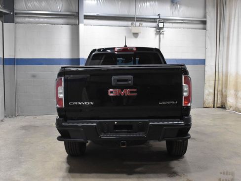 Used 2017 GMC Canyon Denali AWD/4WD image 25