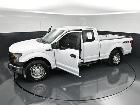 Used 2017 Ford F150 XL w/ XL Power Equipment Group AWD/4WD image 37