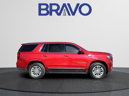 Used 2022 GMC Yukon SLT image 4