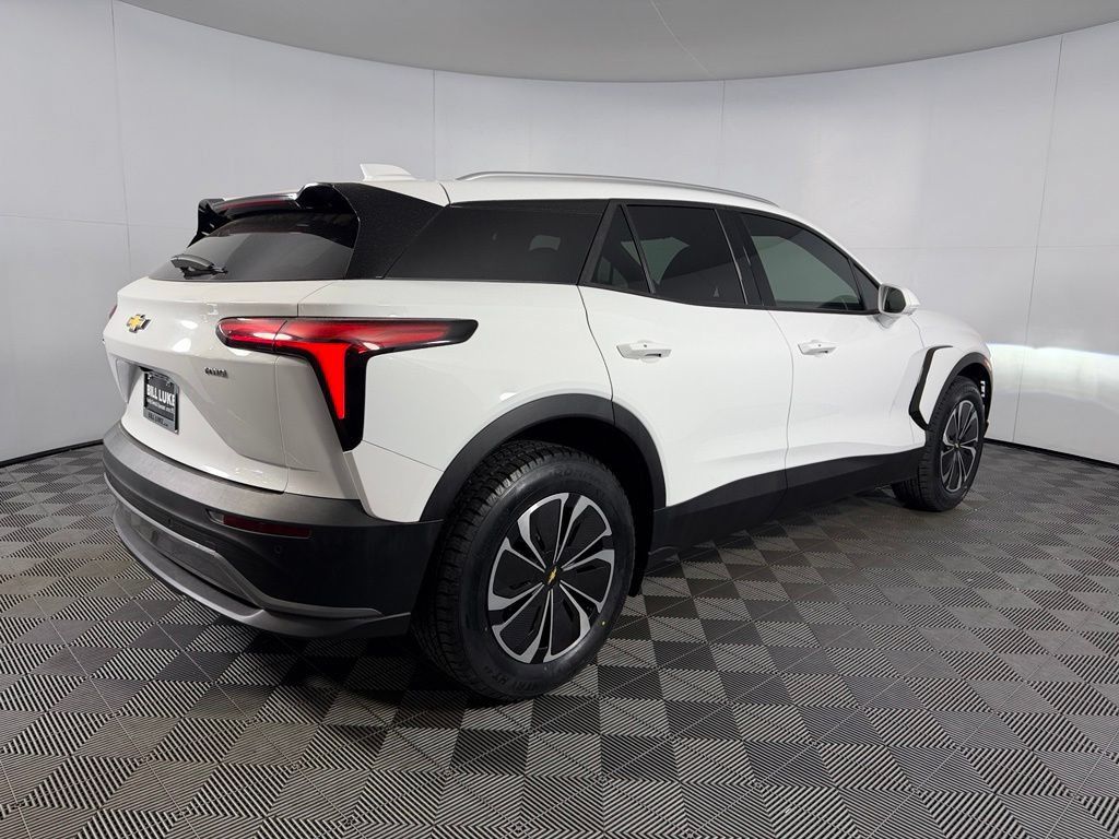 Used 2024 Chevrolet Blazer EV LT AWD/4WD image 9