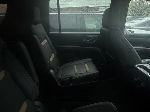 Used 2021 GMC Yukon XL AT4 AWD/4WD image 9