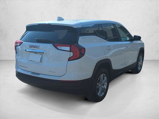Used 2024 GMC Terrain SLE AWD/4WD image 5