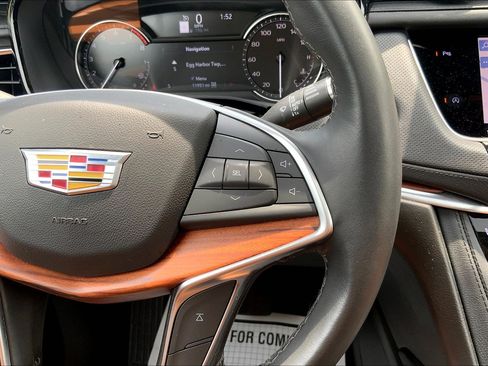 Used 2024 Cadillac XT5 Premium Luxury AWD/4WD image 21
