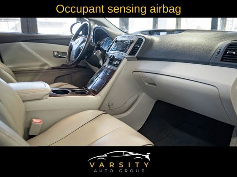 Used 2011 Toyota Venza AWD image 20