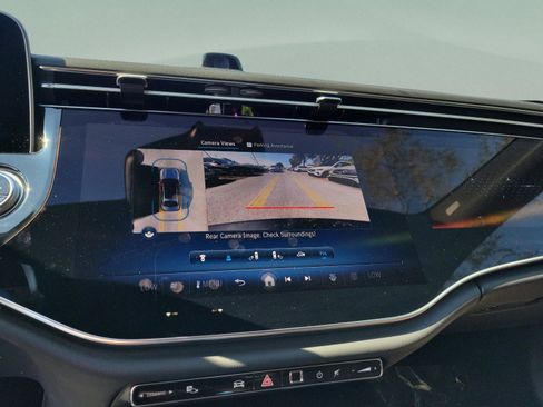 Certified 2025 Mercedes-Benz E 350 Sedan image 31