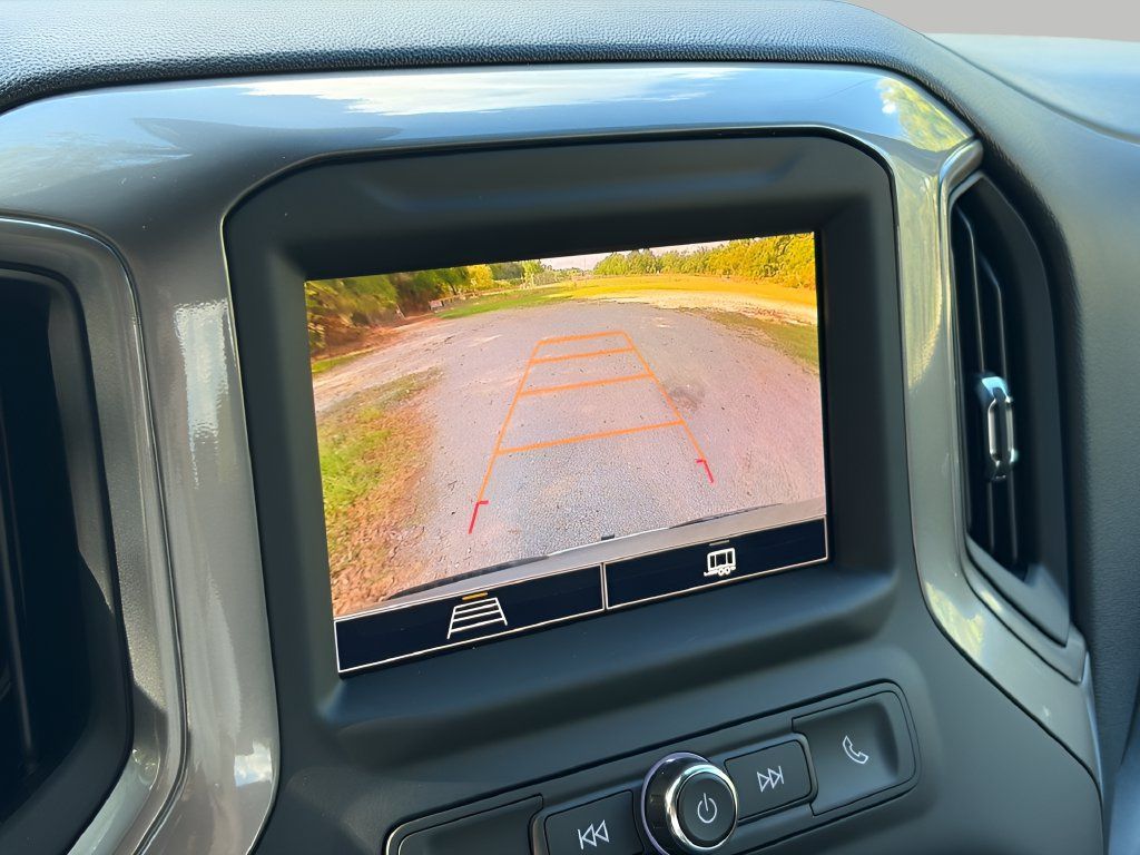 New 2026 Chevrolet Silverado 1500 Custom w/ LPO, Dark Essentials Package AWD/4WD image 20