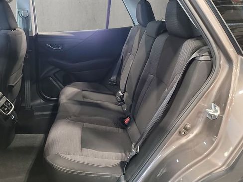 Used 2024 Subaru Outback Premium AWD/4WD image 26