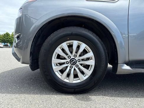 Used 2024 Nissan Armada SV AWD/4WD image 15