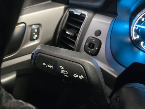 Used 2022 Ford Ranger XLT w/ Equipment Group 302A High AWD/4WD image 18