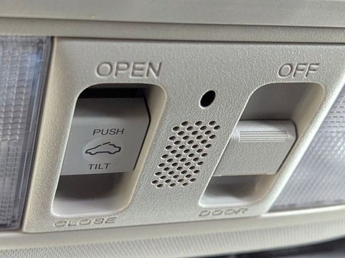 Used 2020 Honda Civic EX image 25