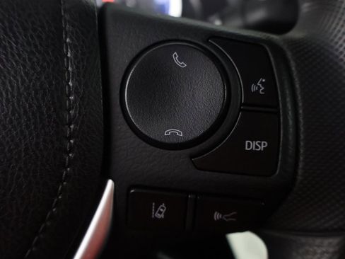 Used 2019 Toyota Corolla LE image 36