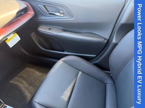 New 2026 Toyota Prius Plug-In Hybrid FWD image 16