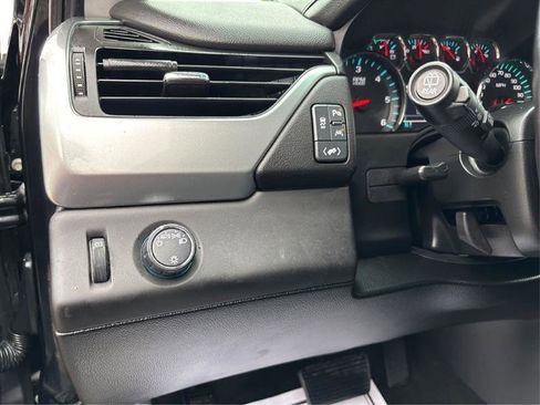 Used 2016 Chevrolet Tahoe LT RWD image 19
