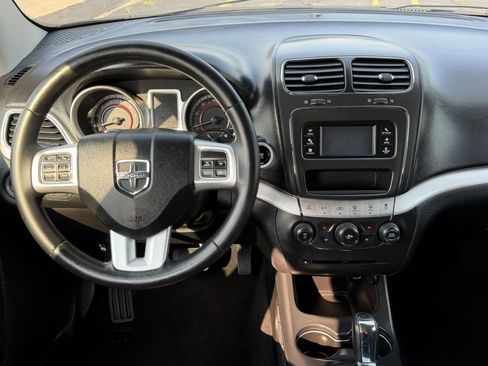 Used 2016 Dodge Journey SE w/ Flexible Seating Group FWD image 15