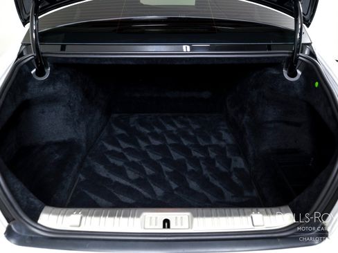 Used 2019 Rolls-Royce Ghost RWD image 22