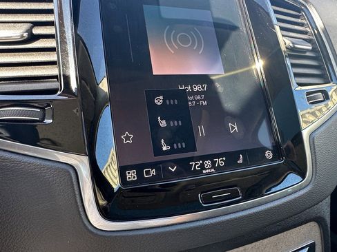 Used 2023 Volvo XC90 B6 Ultimate w/ Protection Package Premier image 31