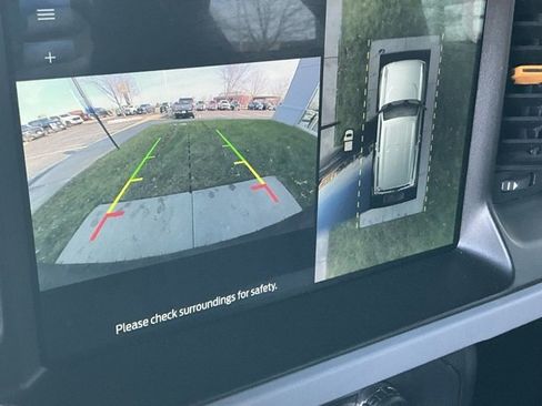 Used 2022 Ford Bronco Badlands image 26